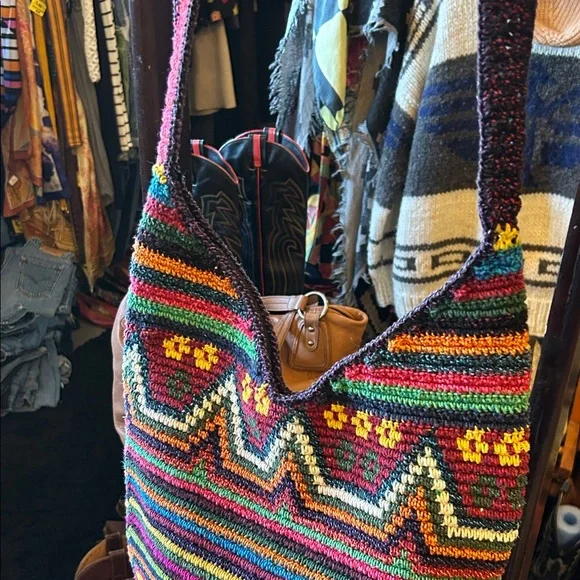 Colorful Knit Chevron Shoulder Bag - Picture 5 of 10